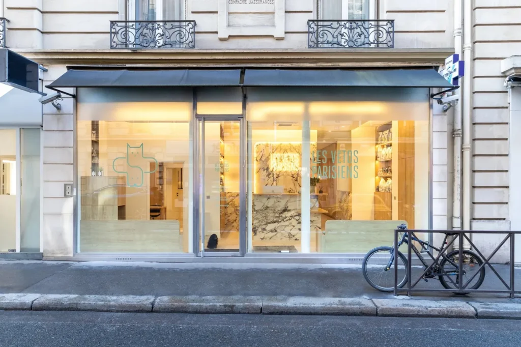 LES VETOS PARISIENS SUFFREN